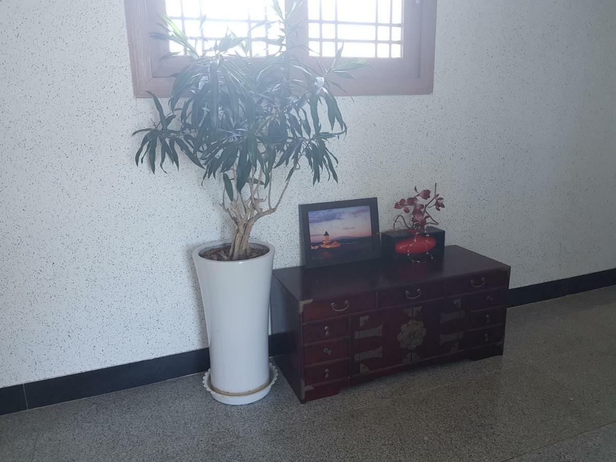 סאוגוויפו Purmir Pension מראה חיצוני תמונה